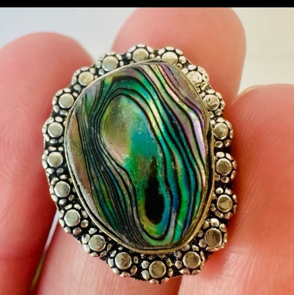 Sterling Silver Green Abalone Ring - Picture 3 of 10